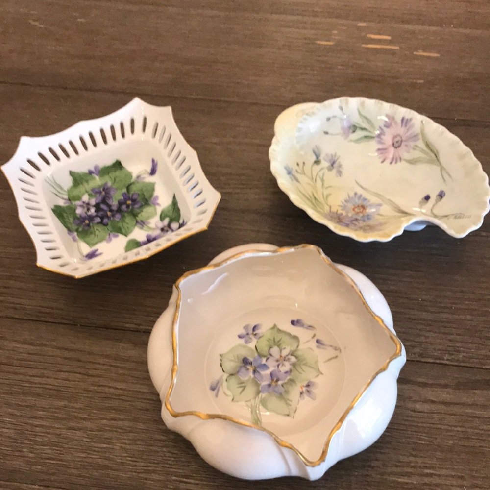 Vintage hand painted floral bowls keepsake what not dishes two signed R Allen